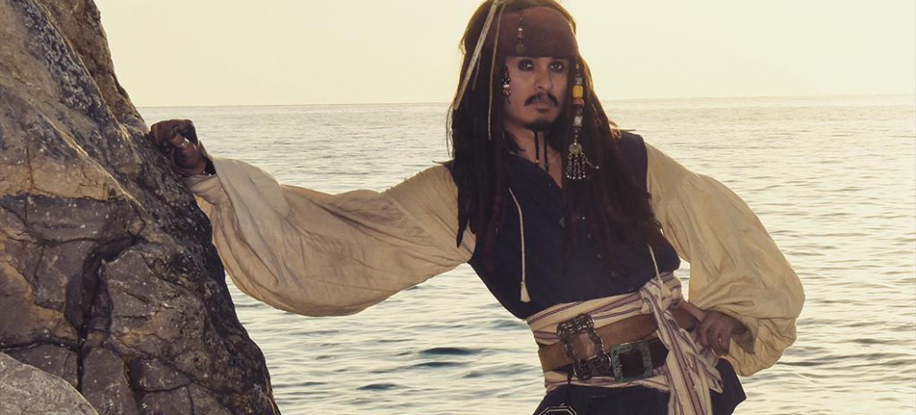 Jack-Sparrow-Look-a-Like-Imitator