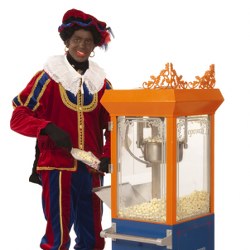 zwarte piet met popcornstand boeken