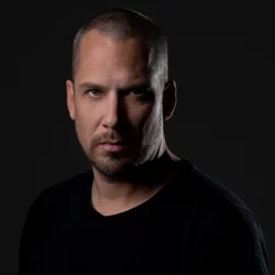 Noisecontrollers-boeken